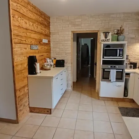 Maison De דירה *